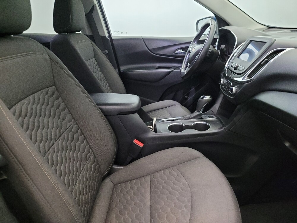 2020 Chevrolet Equinox in Plymouth Meeting, PA 19462 - 18122843 21