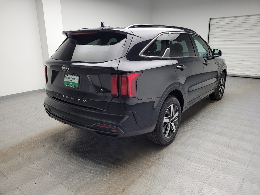 2021 Kia Sorento in Eastpointe, MI 48021 - 18122846 9