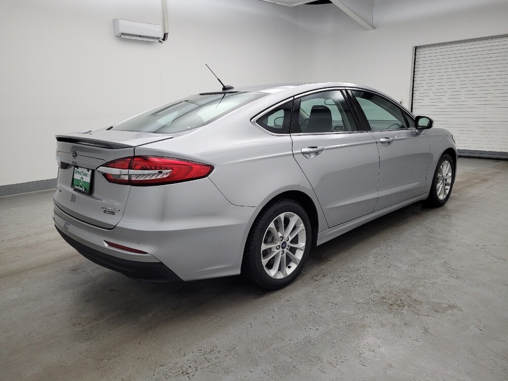 2020 Ford Fusion in Miamisburg, OH 45342 - 18122847 10