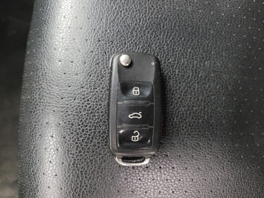 2015 Volkswagen Jetta in Eastpointe, MI 48021 - 18122849 32