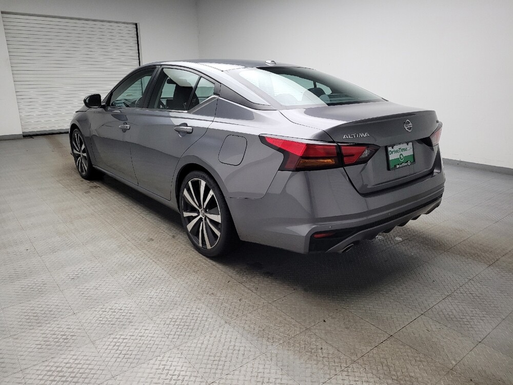 2020 Nissan Altima in Grand Rapids, MI 49508 - 18122852 5
