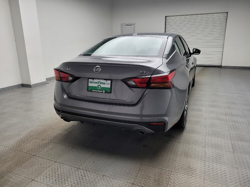 2020 Nissan Altima in Grand Rapids, MI 49508 - 18122852 7