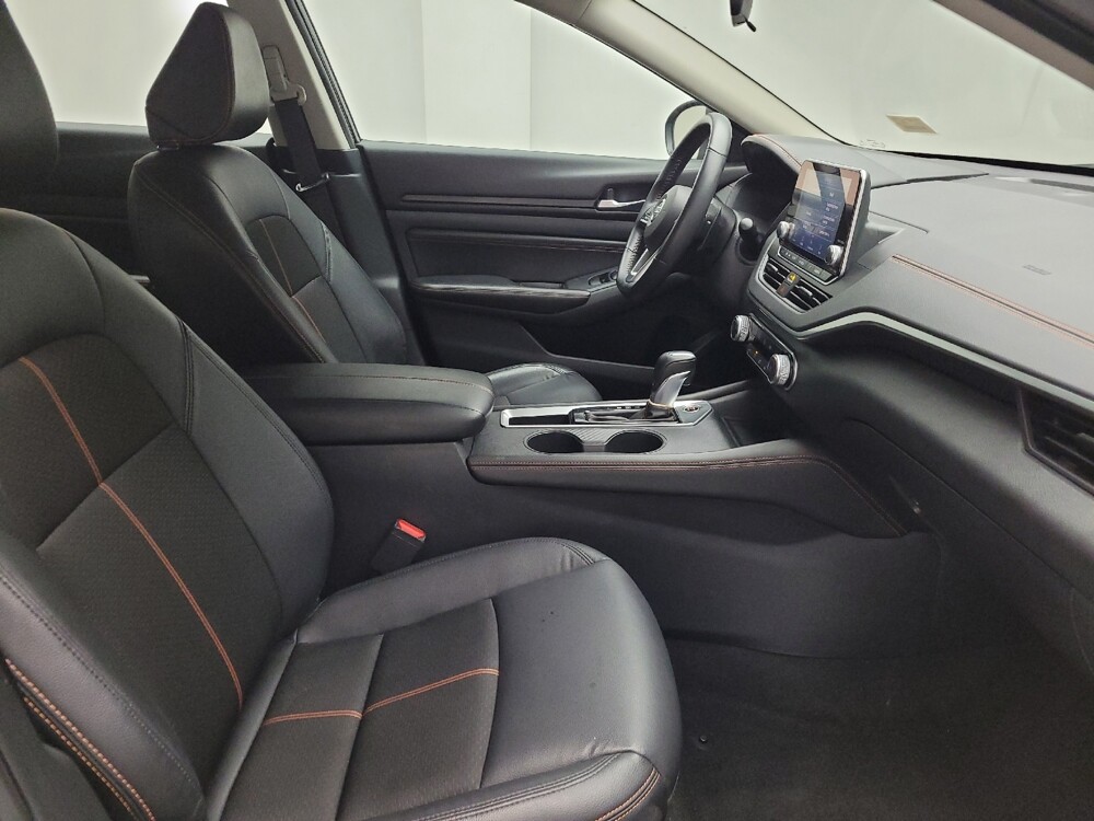 2020 Nissan Altima in Grand Rapids, MI 49508 - 18122852 21