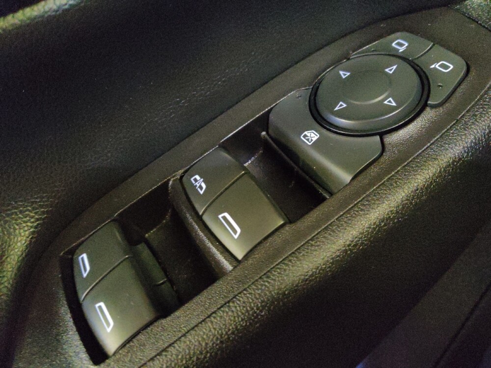 2019 Chevrolet Equinox in Chandler, AZ 85225 - 18122854 27