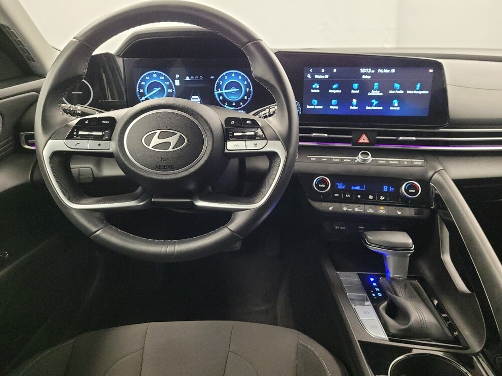 2025 Hyundai Elantra in Houston, TX 77074 - 18122858 22