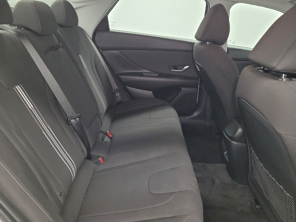 2025 Hyundai Elantra in Houston, TX 77074 - 18122858 19