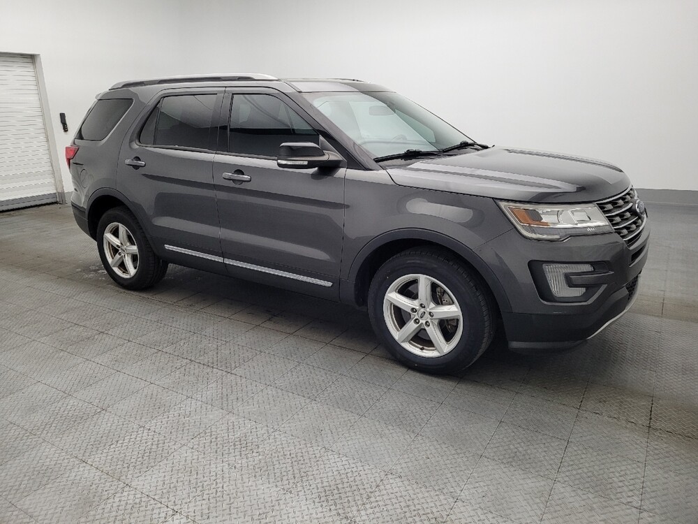 2017 Ford Explorer in Metairie, LA 70006 - 18122859 11