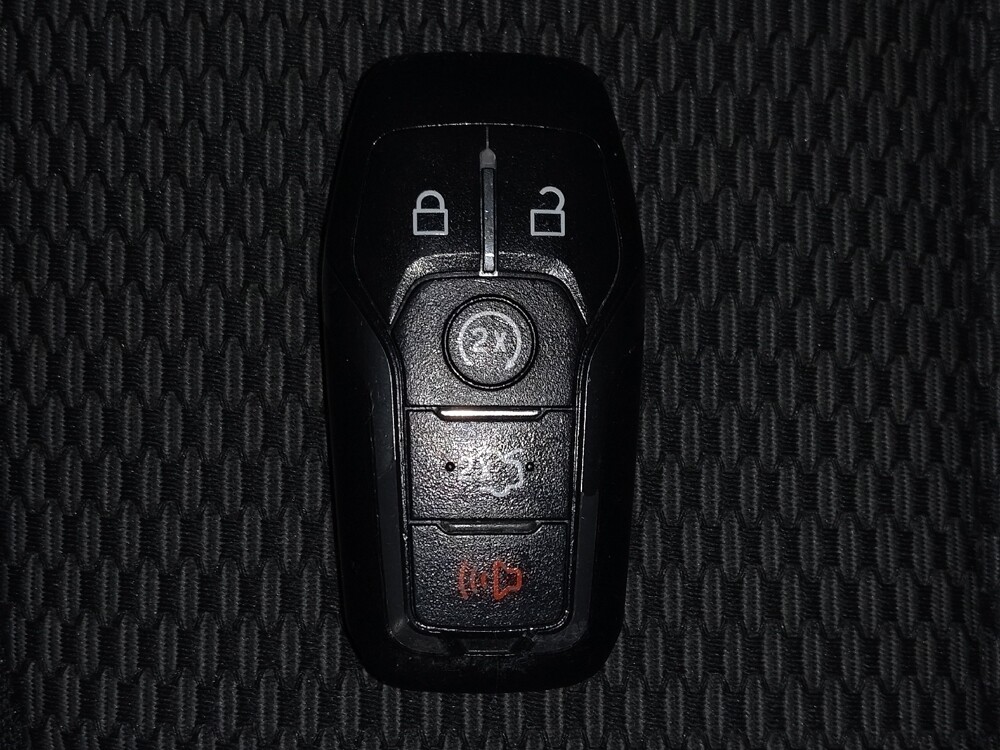 2017 Ford Explorer in Metairie, LA 70006 - 18122859 32