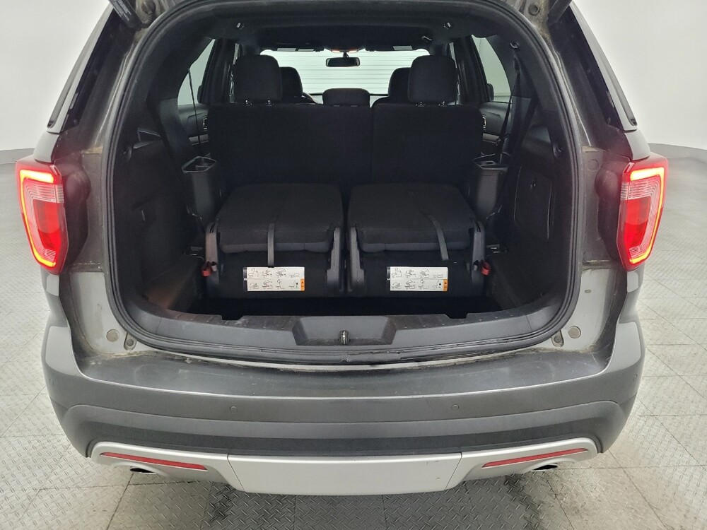 2017 Ford Explorer in Metairie, LA 70006 - 18122859 29