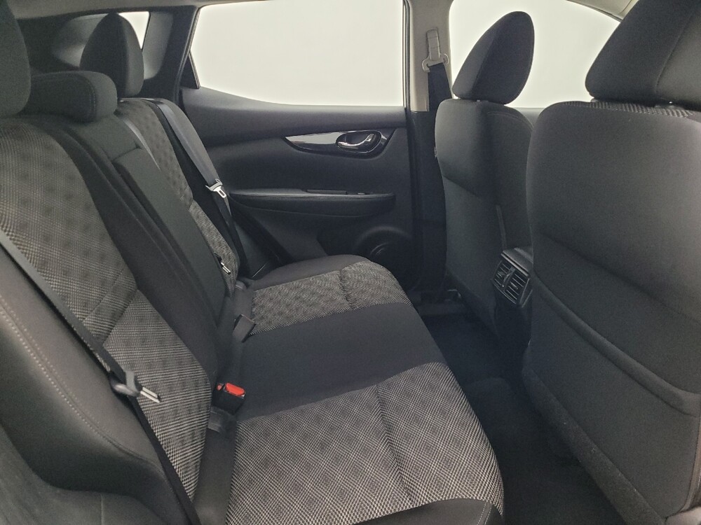 2017 Nissan Rogue Sport in Kissimmee, FL 34744 - 18122860 19