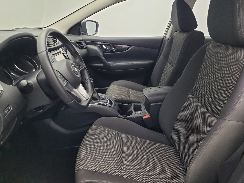 2017 Nissan Rogue Sport in Kissimmee, FL 34744 - 18122860 17