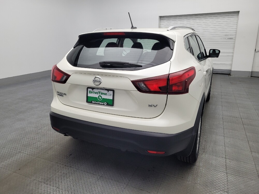 2017 Nissan Rogue Sport in Kissimmee, FL 34744 - 18122860 7