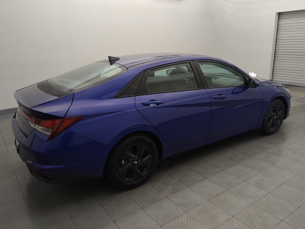 2021 Hyundai Elantra in Houston, TX 77074 - 18122861 10