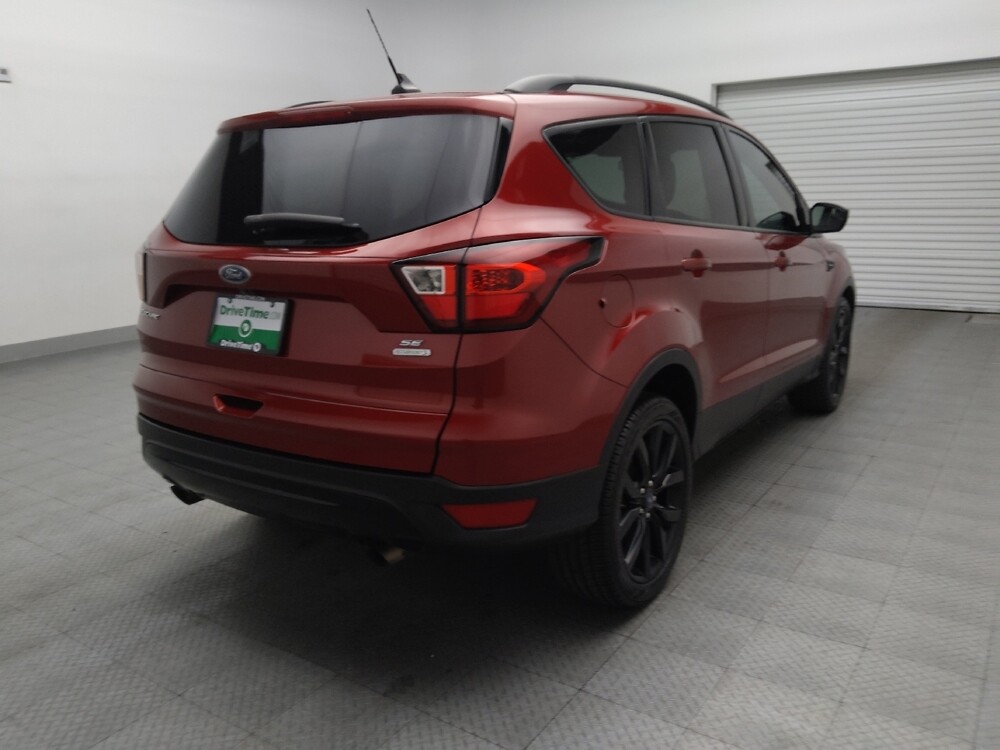 2019 Ford Escape in Fort Worth, TX 76116 - 18122868 9