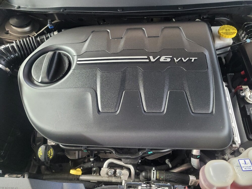 2019 Jeep Cherokee in Stone Mountain, GA 30083 - 18122872 30