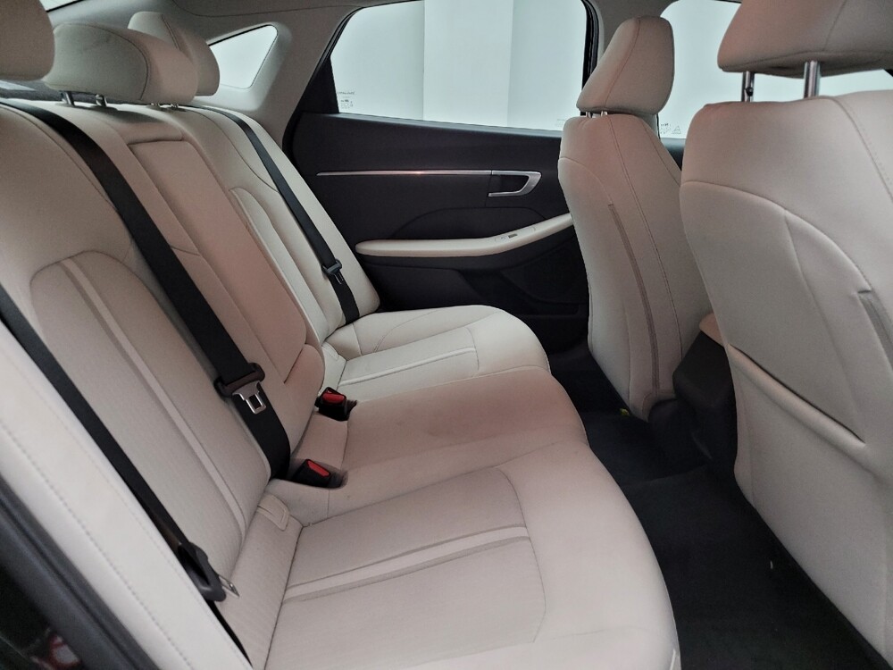 2023 Hyundai Sonata in Eastpointe, MI 48021 - 18122873 19