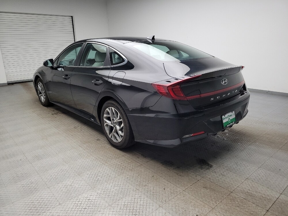 2023 Hyundai Sonata in Eastpointe, MI 48021 - 18122873 5