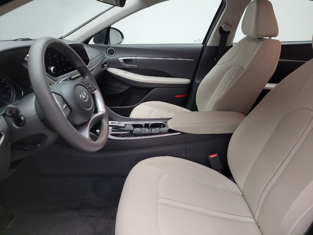 2023 Hyundai Sonata in Eastpointe, MI 48021 - 18122873 17