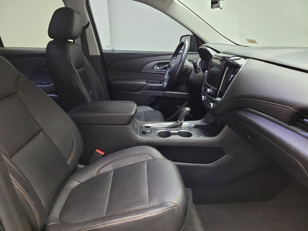 2019 Chevrolet Traverse in Eastpointe, MI 48021 - 18122877 21