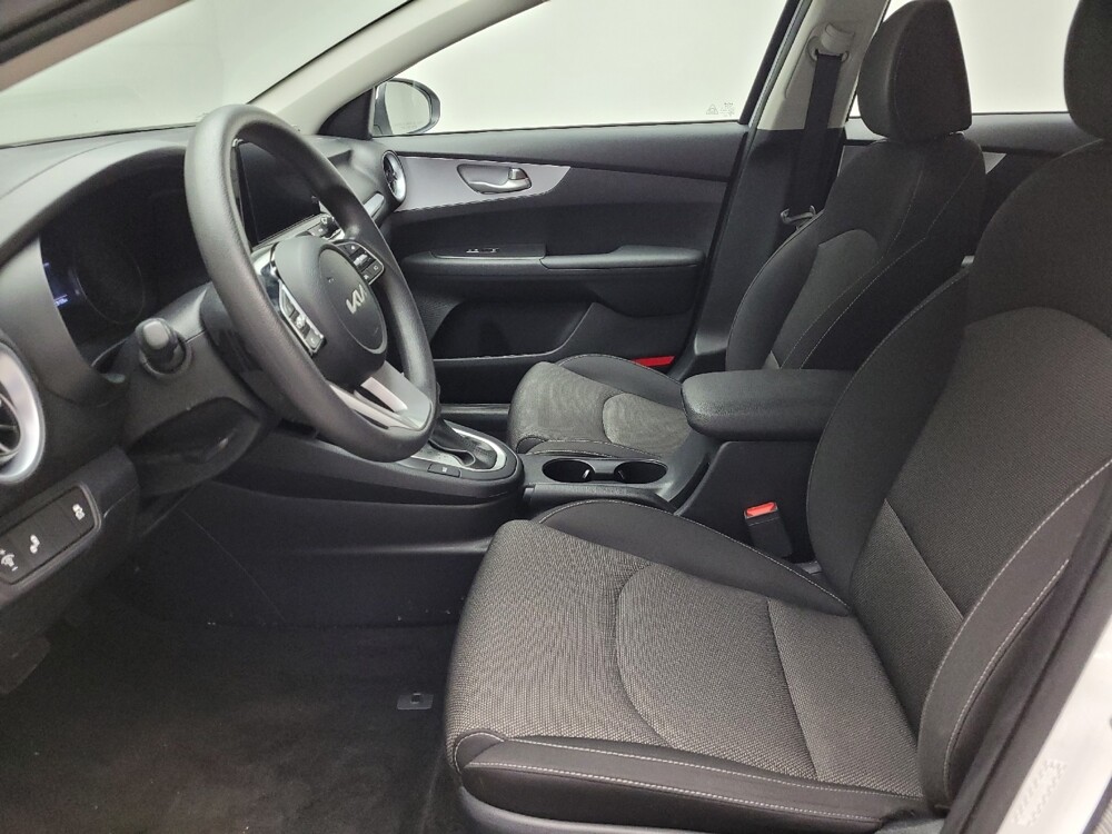2024 Kia Forte in Eastpointe, MI 48021 - 18122878 17