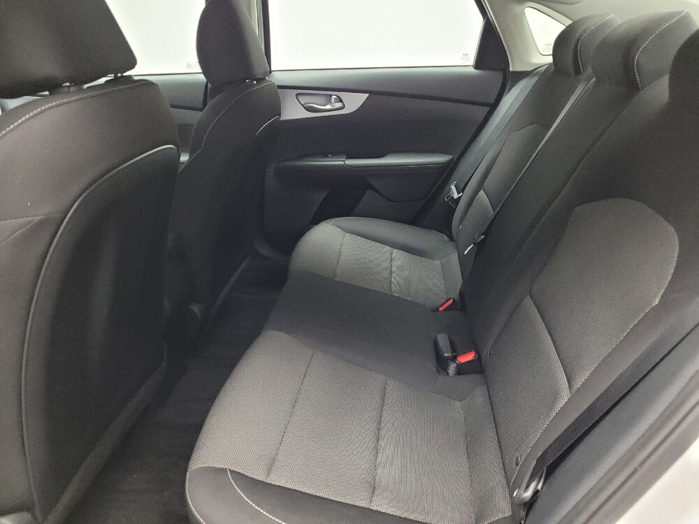 2024 Kia Forte in Eastpointe, MI 48021 - 18122878 18