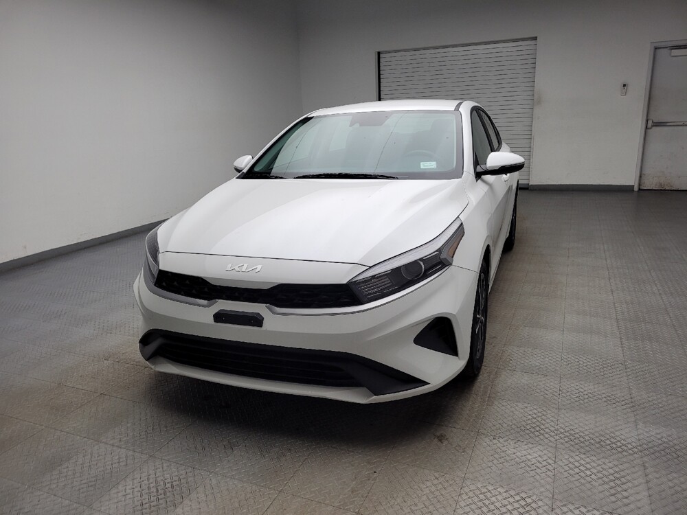 2024 Kia Forte in Eastpointe, MI 48021 - 18122878 15