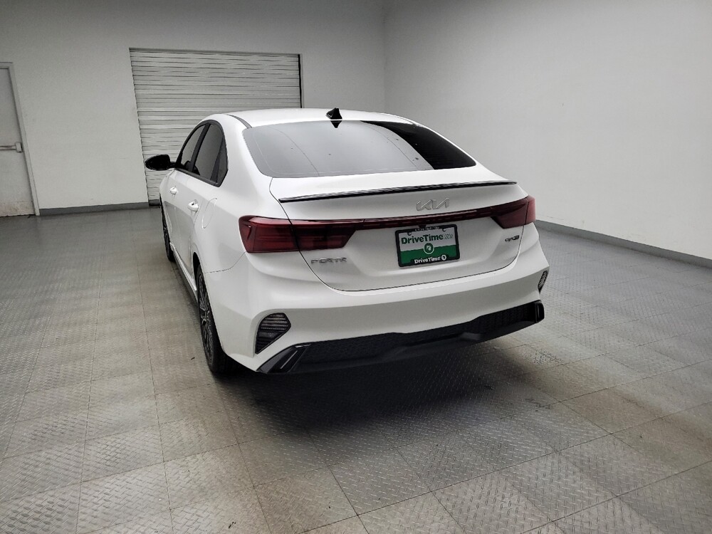 2024 Kia Forte in Eastpointe, MI 48021 - 18122879 6