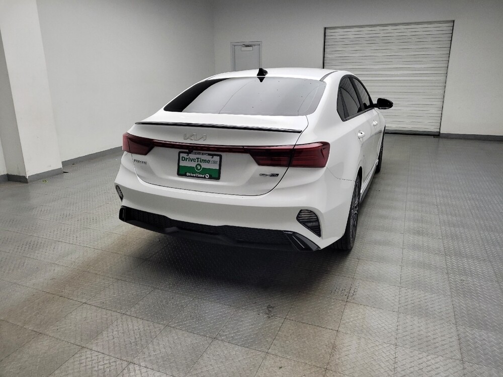 2024 Kia Forte in Eastpointe, MI 48021 - 18122879 7