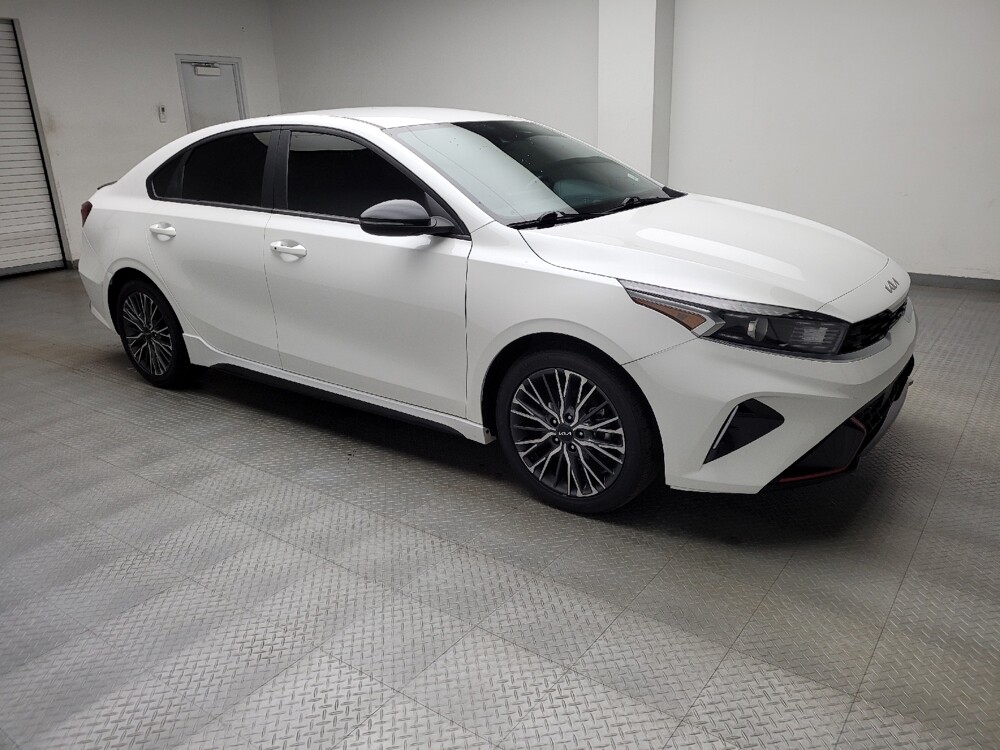 2024 Kia Forte in Eastpointe, MI 48021 - 18122879 11
