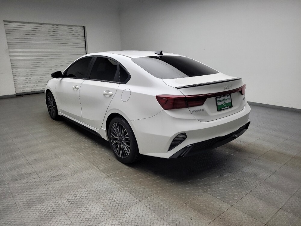 2024 Kia Forte in Eastpointe, MI 48021 - 18122879 5