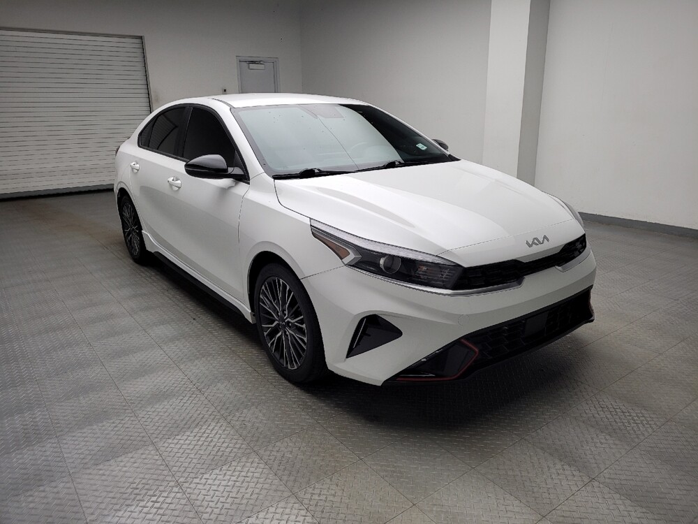 2024 Kia Forte in Eastpointe, MI 48021 - 18122879 13