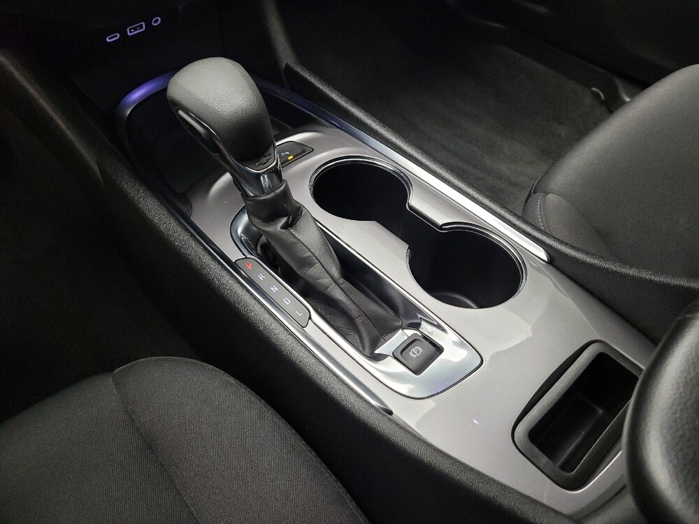 2025 Chevrolet Malibu in Eastpointe, MI 48021 - 18122880 26