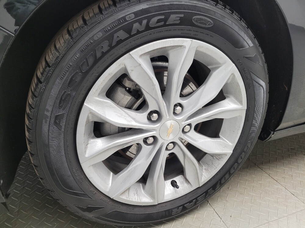 2025 Chevrolet Malibu in Eastpointe, MI 48021 - 18122880 31