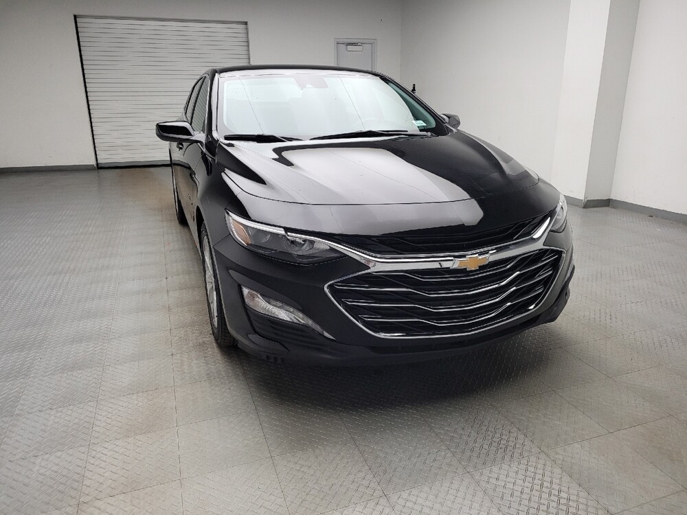 2025 Chevrolet Malibu in Eastpointe, MI 48021 - 18122880 14