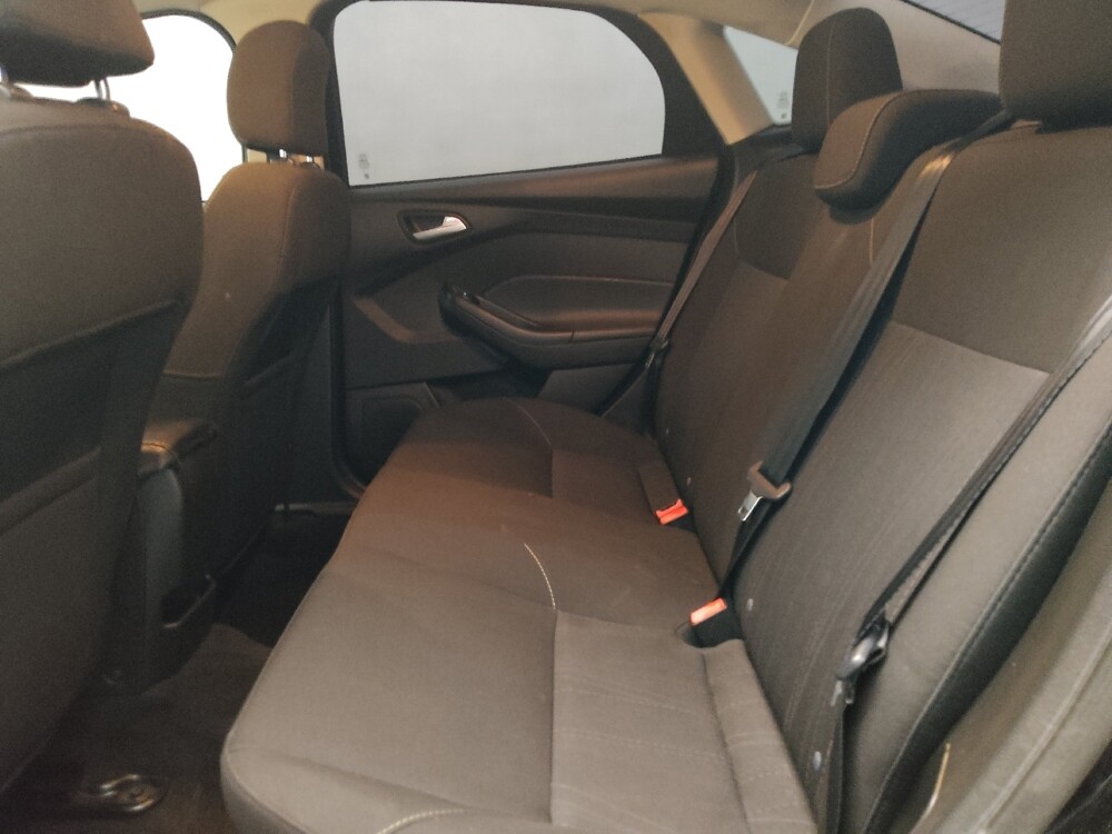 2017 Ford Focus in Arlington, TX 76011 - 18122882 18