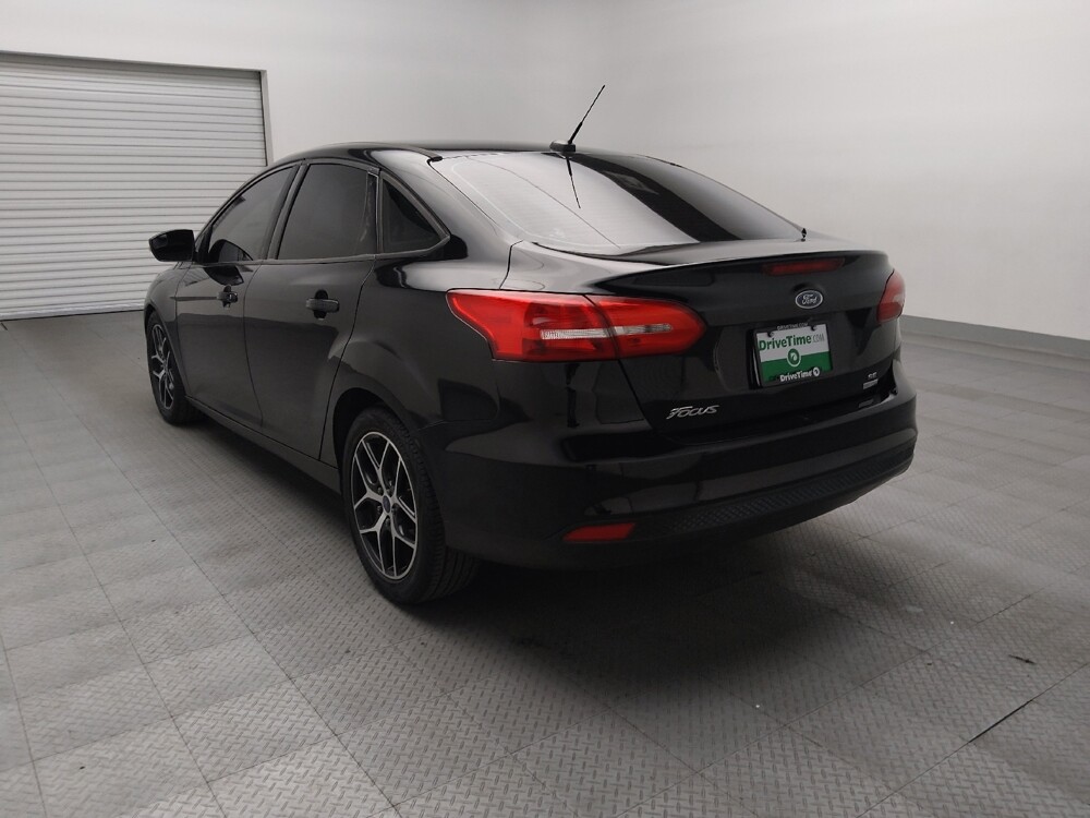 2017 Ford Focus in Arlington, TX 76011 - 18122882 5