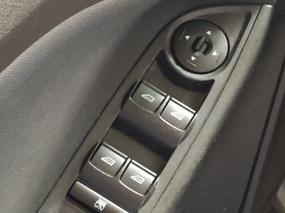 2017 Ford Focus in Arlington, TX 76011 - 18122882 27