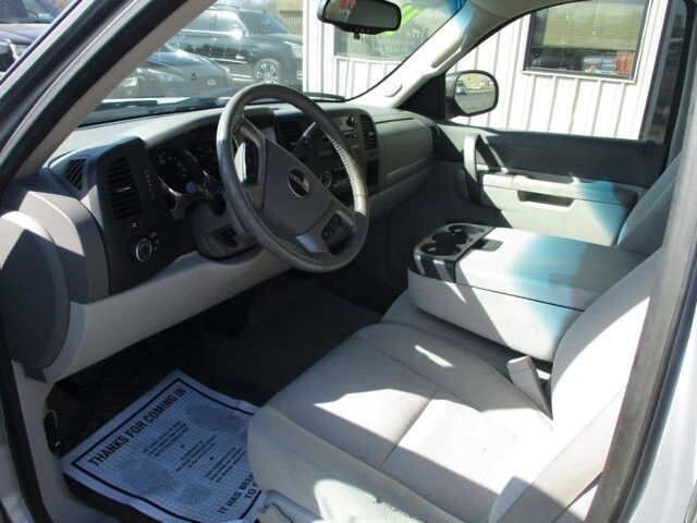 2011 GMC Sierra 1500 in Oak Grove, MO 64075 - 18122885 9