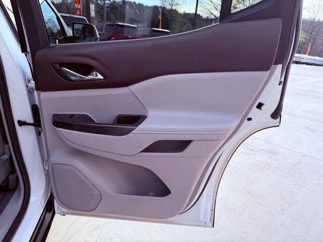 2018 GMC Acadia in Knoxville, TN 37920 - 18122886 16