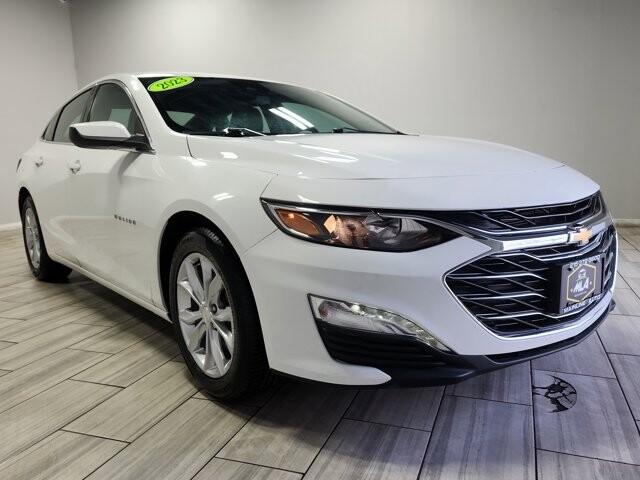 2023 Chevrolet Malibu in Cinnaminson, NJ 08077 - 18122891 7