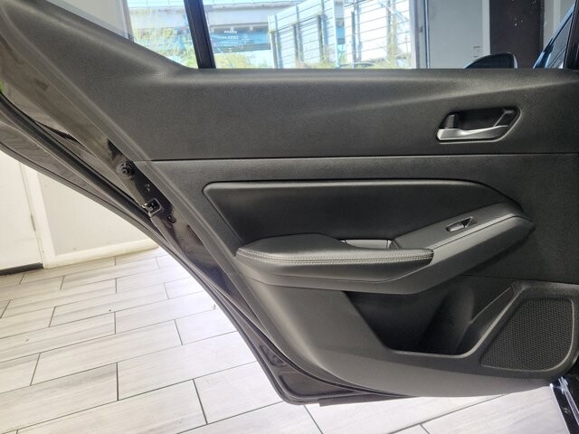 2019 Nissan Altima in Cinnaminson, NJ 08077 - 18122893 12