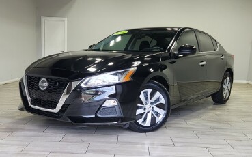 2019 Nissan Altima in Cinnaminson, NJ 08077