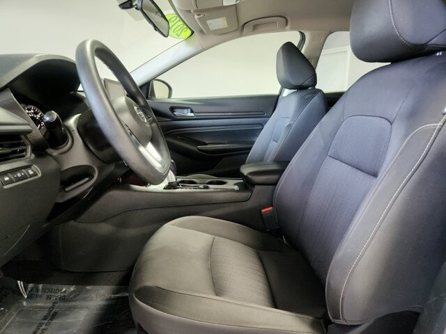 2019 Nissan Altima in Cinnaminson, NJ 08077 - 18122893 11