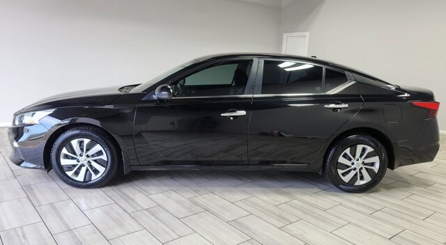 2019 Nissan Altima in Cinnaminson, NJ 08077 - 18122893 2
