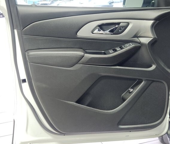 2023 Chevrolet Traverse in Cinnaminson, NJ 08077 - 18122894 10