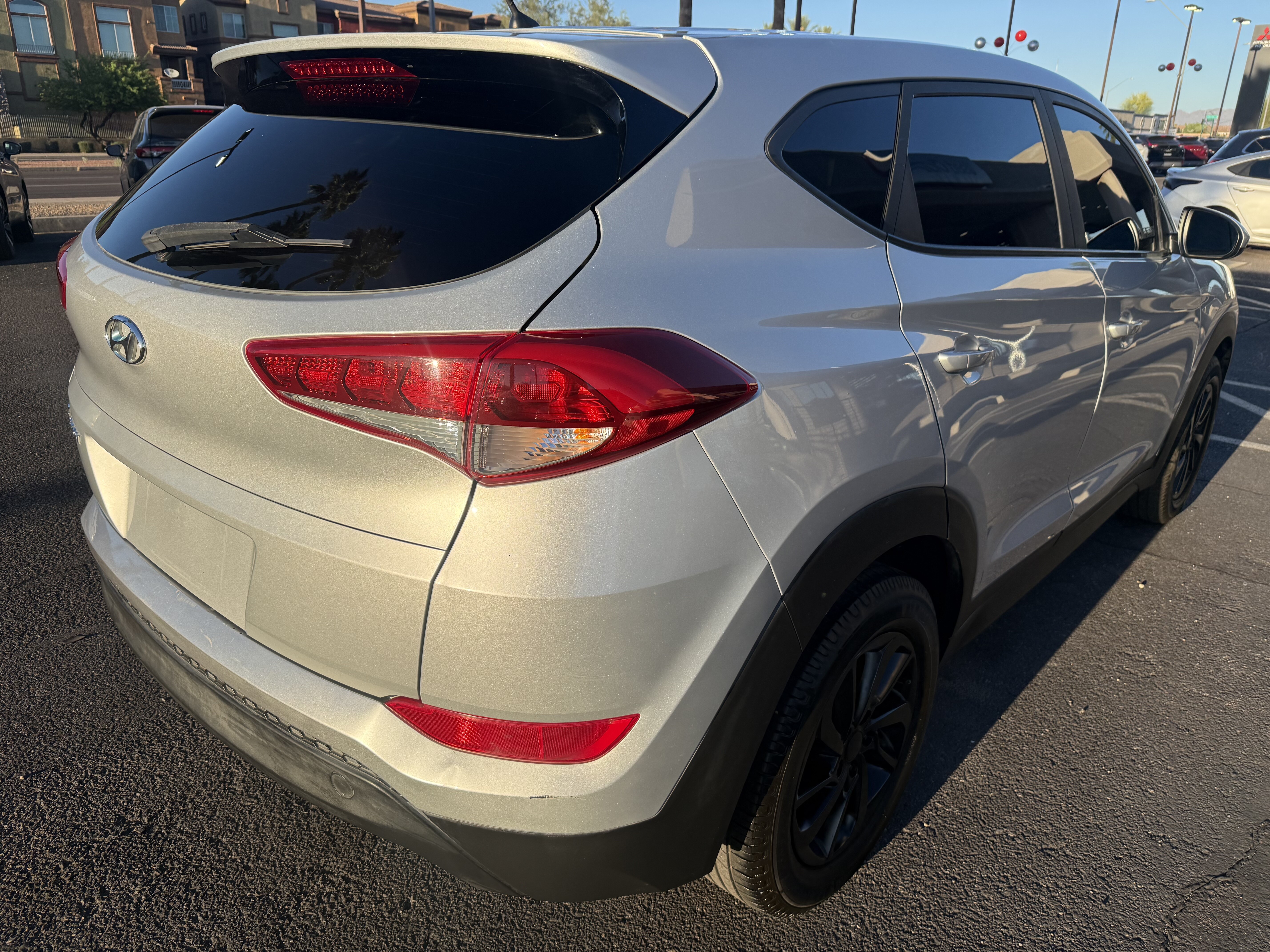 2018 Hyundai Tucson in Phoenix, AZ 85022 - 18122906 4