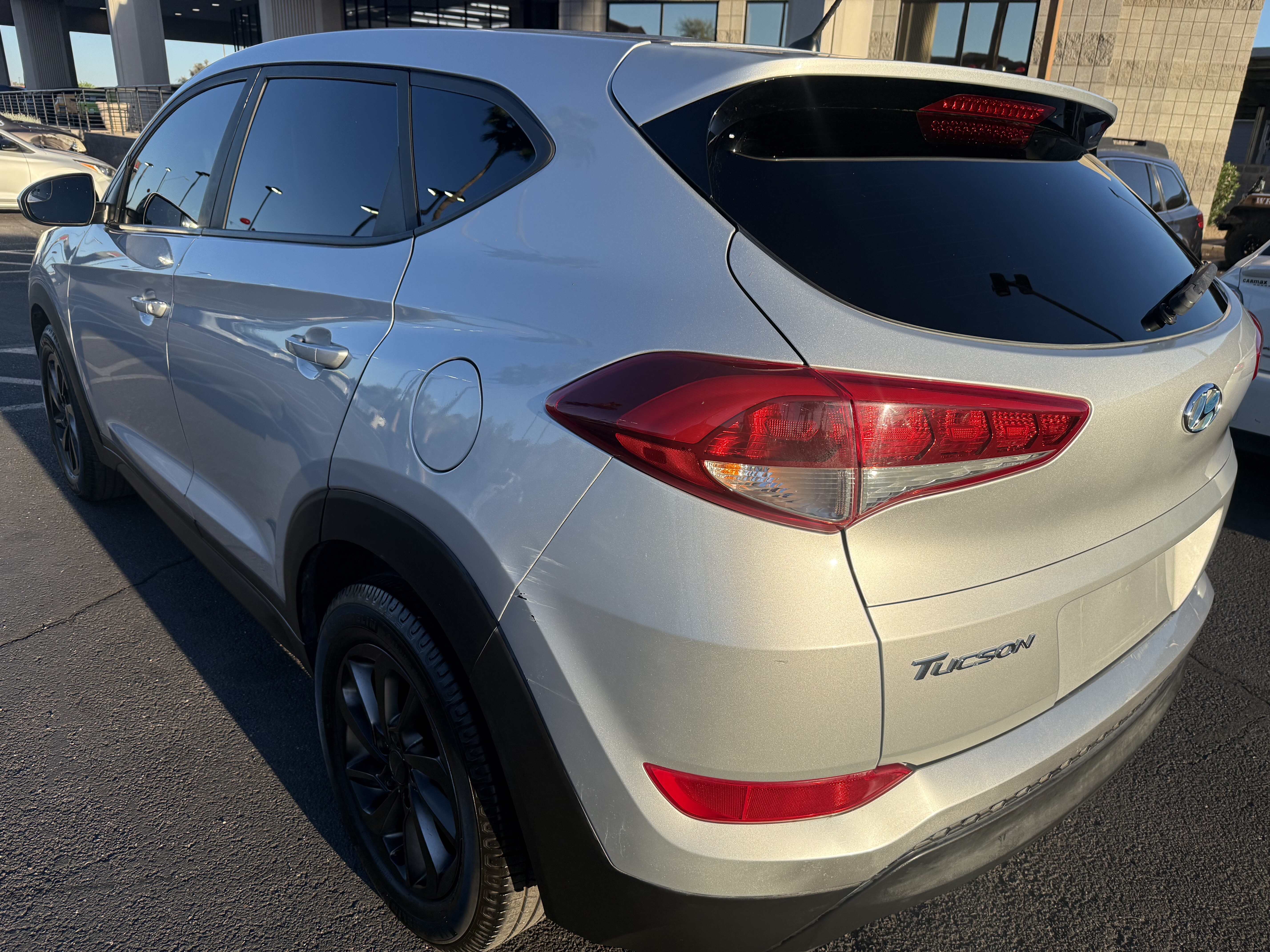 2018 Hyundai Tucson in Phoenix, AZ 85022 - 18122906 6