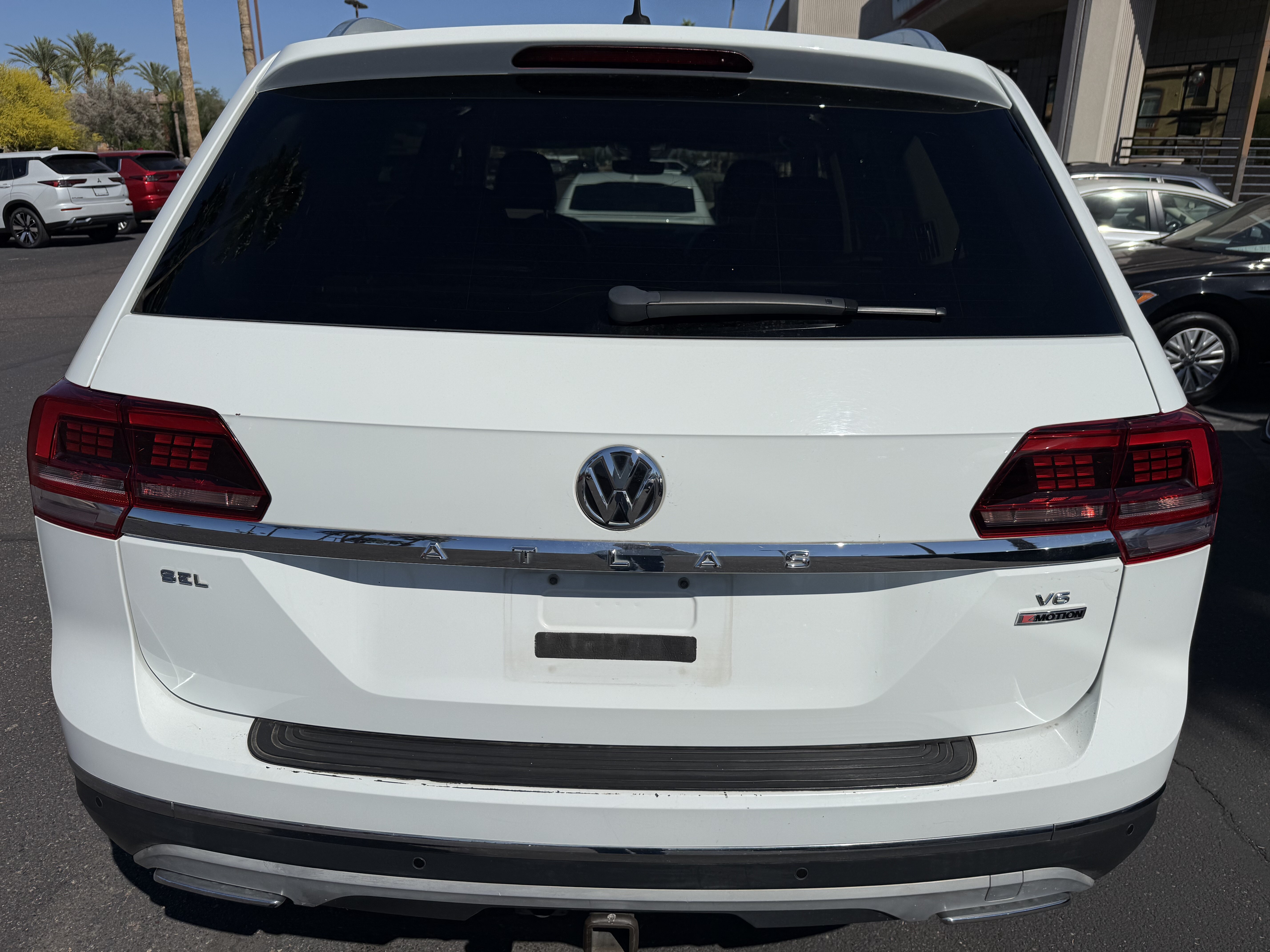 2018 Volkswagen Atlas in Phoenix, AZ 85022 - 18122909 5