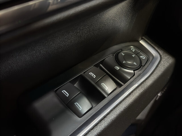 2024 Chevrolet Silverado 1500 in Burlington, WI 53105 - 18122916 38