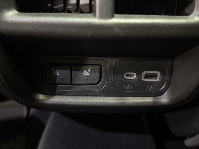 2024 Cadillac XT4 in Burlington, WI 53105 - 18122917 13